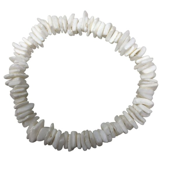 White Chunky Puka Shell Bohemian Style Bracelet - Picture 2 of 7